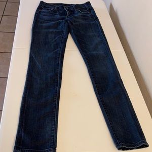 Citizens of Humanity women’s dark wash jeans. NWOT. (25)